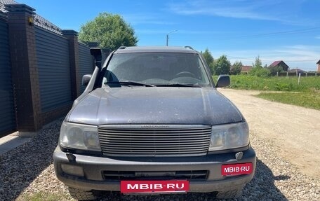 Toyota Land Cruiser 100 рестайлинг 2, 2006 год, 1 700 рублей, 19 фотография