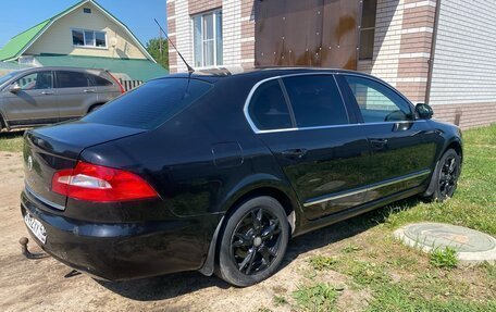 Skoda Superb III рестайлинг, 2009 год, 685 000 рублей, 3 фотография