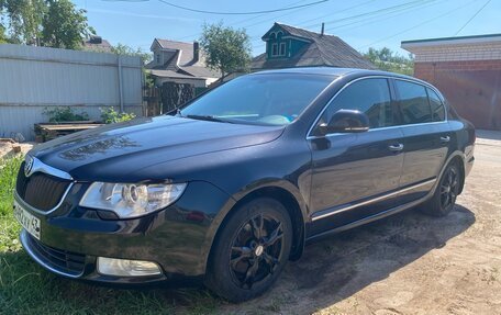Skoda Superb III рестайлинг, 2009 год, 685 000 рублей, 2 фотография