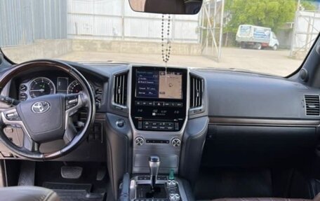 Toyota Land Cruiser 200, 2019 год, 7 200 000 рублей, 5 фотография