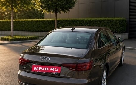 Audi A4, 2019 год, 2 670 000 рублей, 3 фотография