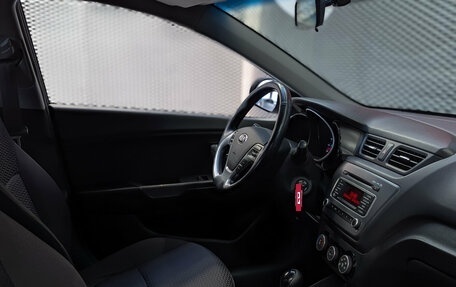KIA Rio III рестайлинг, 2015 год, 1 299 000 рублей, 24 фотография