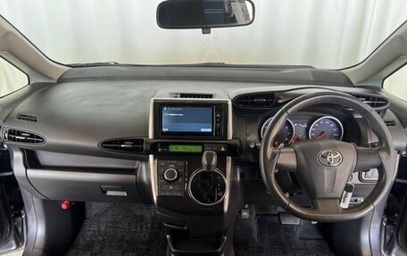 Toyota Wish II, 2017 год, 1 080 333 рублей, 10 фотография