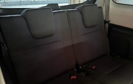 Toyota Wish II, 2017 год, 1 080 333 рублей, 21 фотография