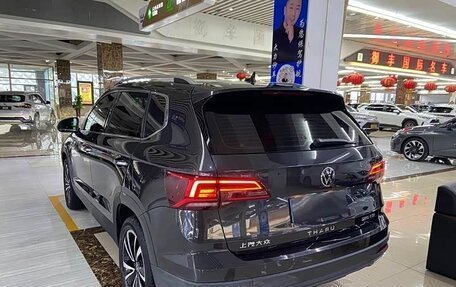 Volkswagen Tharu, 2022 год, 1 800 000 рублей, 4 фотография
