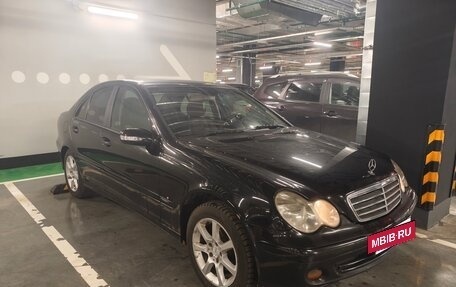 Mercedes-Benz C-Класс, 2004 год, 375 000 рублей, 2 фотография