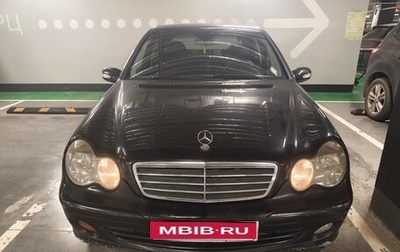 Mercedes-Benz C-Класс, 2004 год, 375 000 рублей, 1 фотография