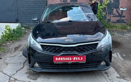 KIA Rio IV, 2021 год, 1 099 000 рублей, 1 фотография