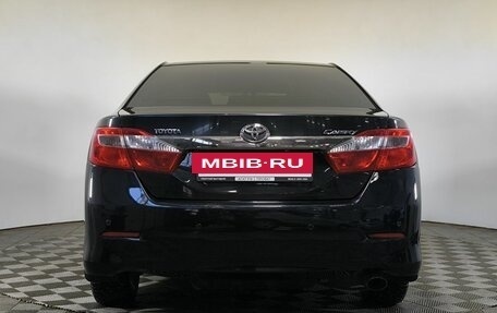 Toyota Camry, 2013 год, 1 370 000 рублей, 5 фотография