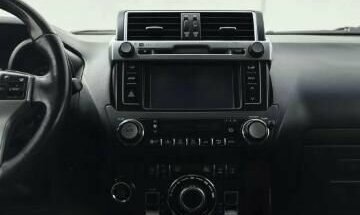 Toyota Land Cruiser Prado 150 рестайлинг 2, 2014 год, 2 940 000 рублей, 12 фотография