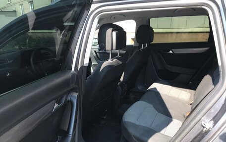 Volkswagen Passat B7, 2011 год, 500 000 рублей, 6 фотография