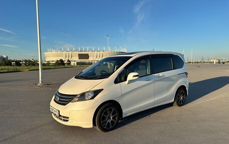 Honda Freed I, 2010 год, 820 000 рублей, 4 фотография