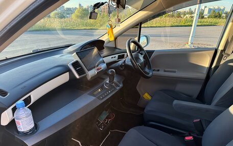 Honda Freed I, 2010 год, 820 000 рублей, 7 фотография