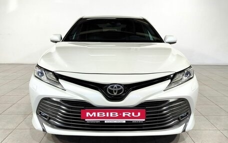 Toyota Camry, 2019 год, 2 700 000 рублей, 2 фотография