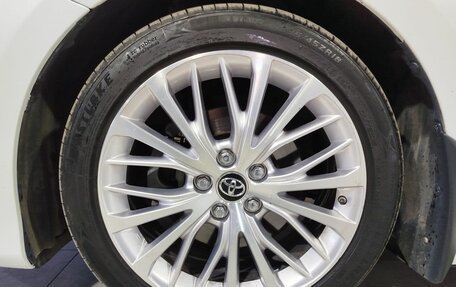 Toyota Camry, 2019 год, 2 700 000 рублей, 10 фотография