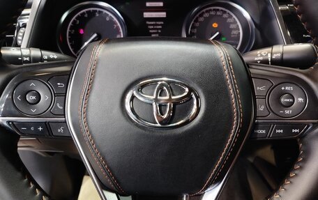 Toyota Camry, 2019 год, 2 700 000 рублей, 18 фотография