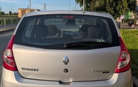 Renault Sandero I, 2013 год, 800 000 рублей, 5 фотография