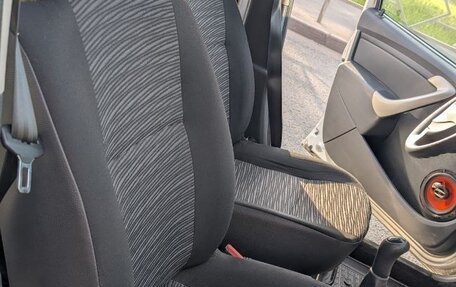 Renault Sandero I, 2013 год, 800 000 рублей, 13 фотография