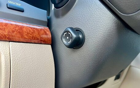 Toyota Land Cruiser 200, 2014 год, 3 899 000 рублей, 17 фотография