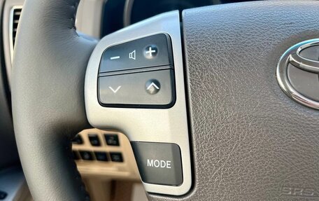 Toyota Land Cruiser 200, 2014 год, 3 899 000 рублей, 19 фотография