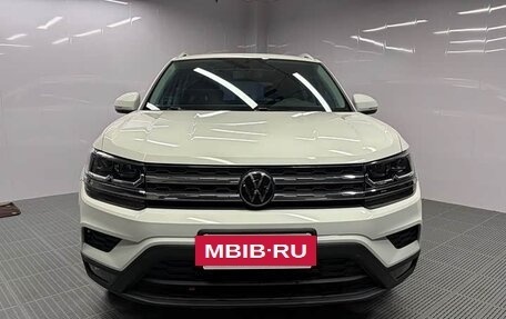 Volkswagen Tharu, 2023 год, 1 762 000 рублей, 2 фотография
