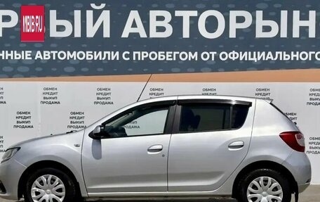 Renault Sandero II рестайлинг, 2014 год, 699 900 рублей, 8 фотография