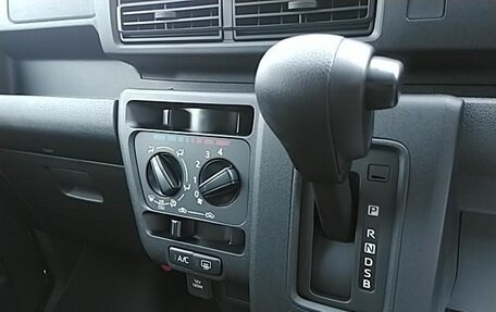 Daihatsu Hijet, 2023 год, 880 333 рублей, 18 фотография