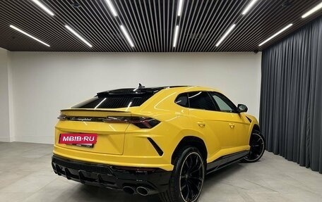 Lamborghini Urus I, 2022 год, 28 500 000 рублей, 2 фотография