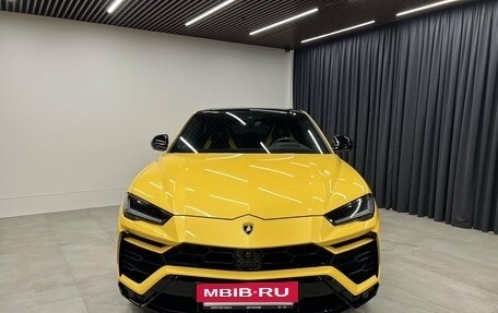 Lamborghini Urus I, 2022 год, 28 500 000 рублей, 3 фотография