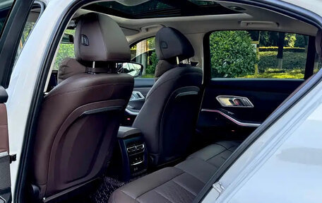 BMW 3 серия, 2023 год, 2 100 000 рублей, 11 фотография