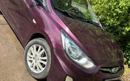 Hyundai Solaris II рестайлинг, 2012 год, 600 000 рублей, 13 фотография