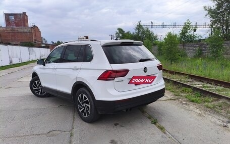 Volkswagen Tiguan II, 2018 год, 1 950 000 рублей, 7 фотография