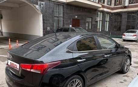 Hyundai Solaris II рестайлинг, 2021 год, 1 600 000 рублей, 4 фотография