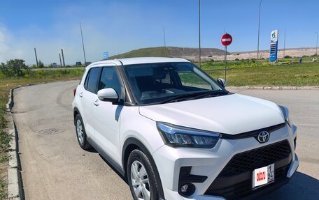 Toyota Raize I, 2020 год, 1 490 000 рублей, 4 фотография