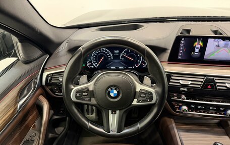 BMW 5 серия, 2019 год, 2 890 000 рублей, 17 фотография