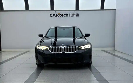 BMW 3 серия, 2023 год, 2 700 000 рублей, 1 фотография
