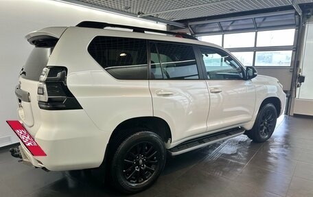 Toyota Land Cruiser Prado 150 рестайлинг 2, 2020 год, 5 950 000 рублей, 4 фотография