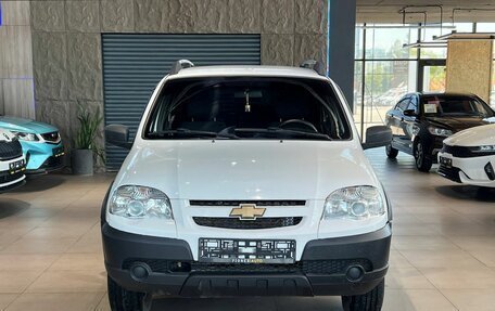 Chevrolet Niva I рестайлинг, 2014 год, 630 000 рублей, 2 фотография