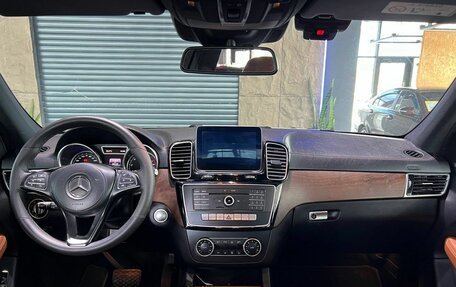 Mercedes-Benz GLS, 2017 год, 3 800 000 рублей, 26 фотография