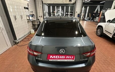 Skoda Superb III рестайлинг, 2015 год, 1 340 000 рублей, 4 фотография