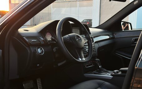 Mercedes-Benz E-Класс, 2010 год, 1 250 000 рублей, 9 фотография