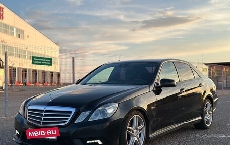 Mercedes-Benz E-Класс, 2010 год, 1 250 000 рублей, 3 фотография