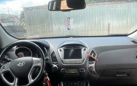 Hyundai ix35 I рестайлинг, 2014 год, 1 050 000 рублей, 13 фотография