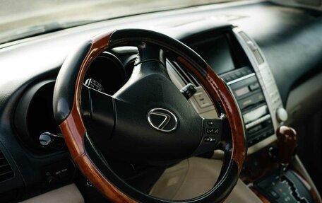Lexus RX II рестайлинг, 2004 год, 1 300 000 рублей, 6 фотография
