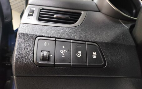 Hyundai Elantra V, 2012 год, 990 000 рублей, 18 фотография