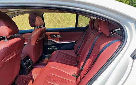 BMW 3 серия, 2023 год, 2 753 000 рублей, 9 фотография
