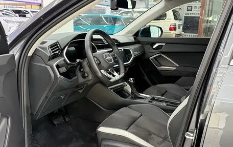 Audi Q3, 2023 год, 2 100 100 рублей, 9 фотография