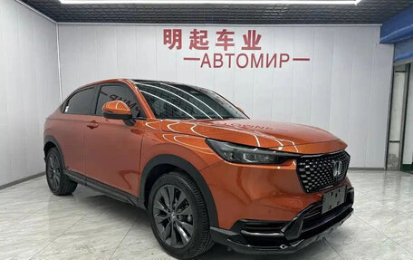 Honda Vezel, 2023 год, 1 860 000 рублей, 2 фотография