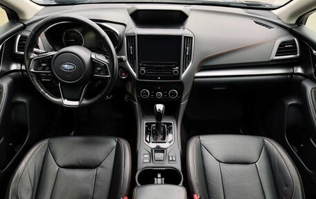 Subaru XV II, 2017 год, 1 824 000 рублей, 9 фотография