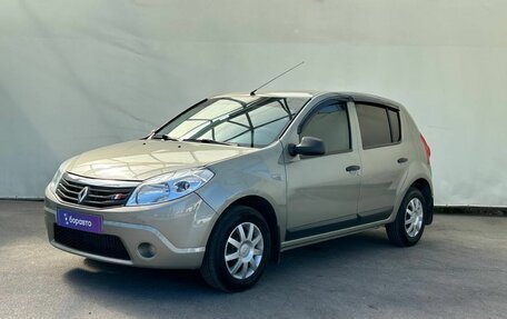 Renault Sandero I, 2013 год, 650 000 рублей, 1 фотография